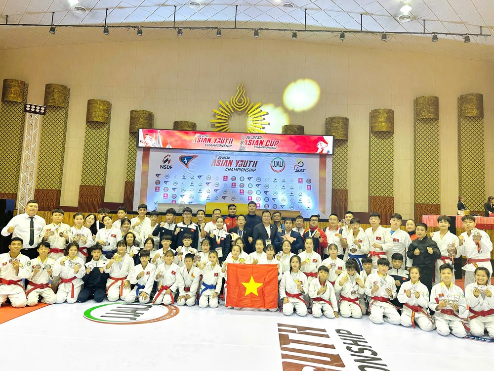 Đoàn jujitsu Việt Nam giành hạng 3 ở giải châu Á tại Thái Lan - Ảnh 1.