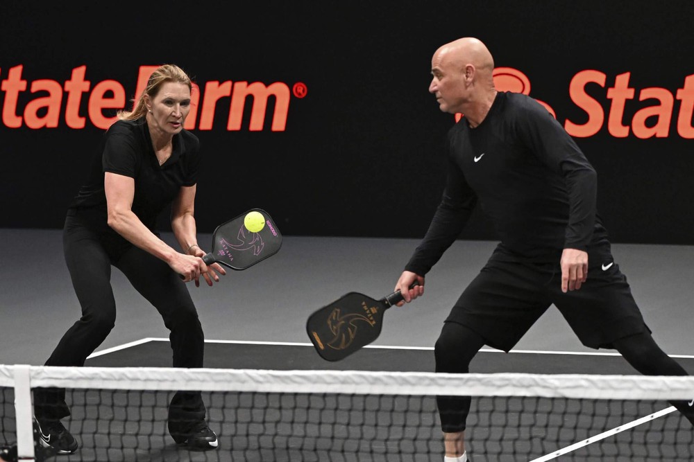 Andre Agassi/Steffi Graf vô địch Pickleball Slam 3: Huyền thoại tennis và cảm hứng pickleball - Ảnh 2.