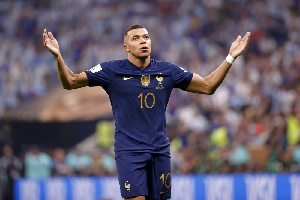 Mbappe hay nhất đã trở lại: Sự 'tiến hoá' đáng kinh ngạc của một ngôi sao - Ảnh 6.