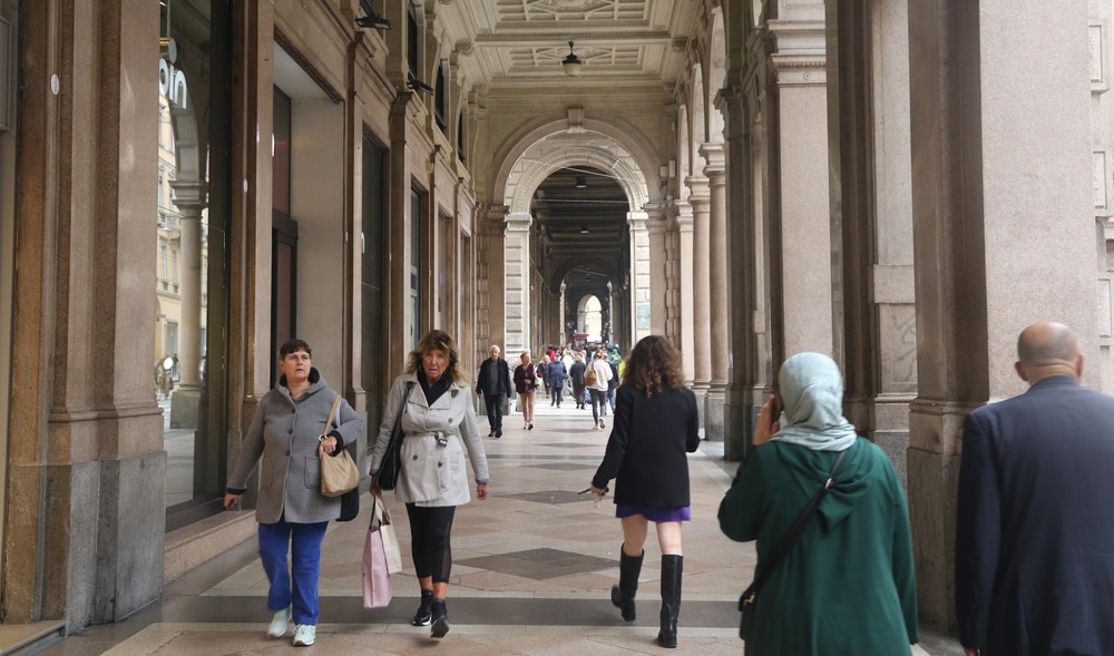 Italy: Thành phố Florence đối phó với tình trạng quá tải du lịch - Ảnh 1.