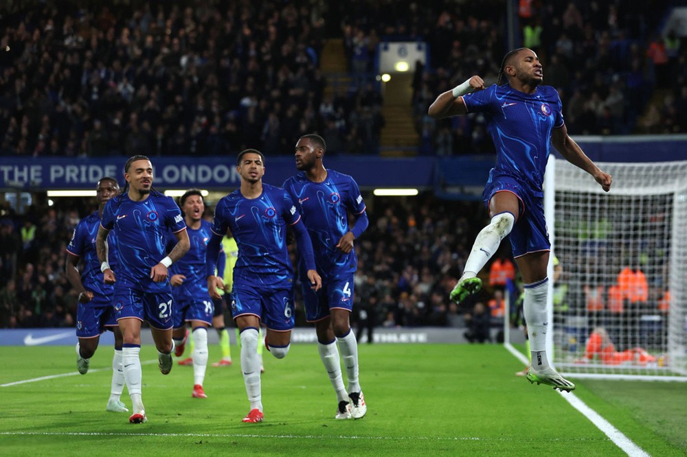 Chelsea thắng 4-0 trên sân nhà  - Ảnh 1.