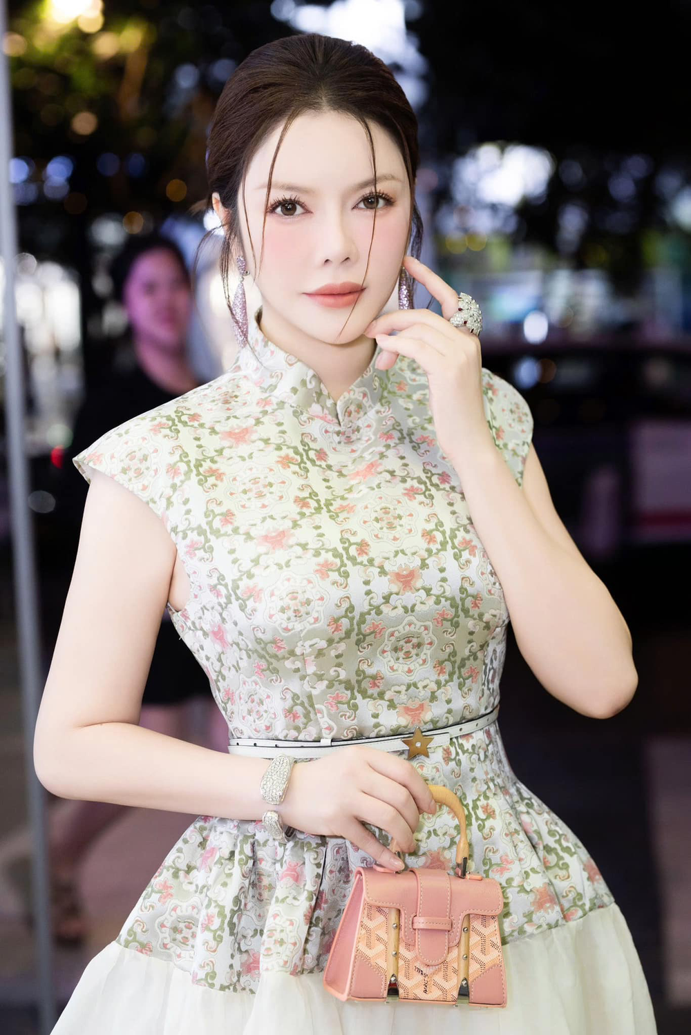 Á hậu Miss Universe Vietnam bị quấy rối giữa đường: Các sao nữ từng ức chế vì chung cảnh ngộ - Ảnh 6.