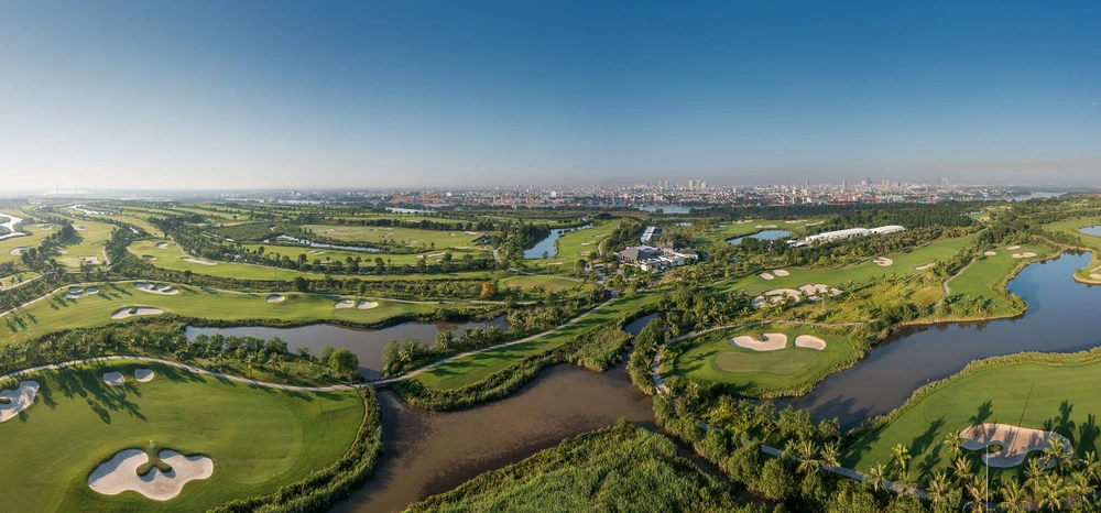 Biệt thự Golf Land: Không gian sống hàng hiệu giữa thiên nhiên của giới thượng lưu - Ảnh 1.