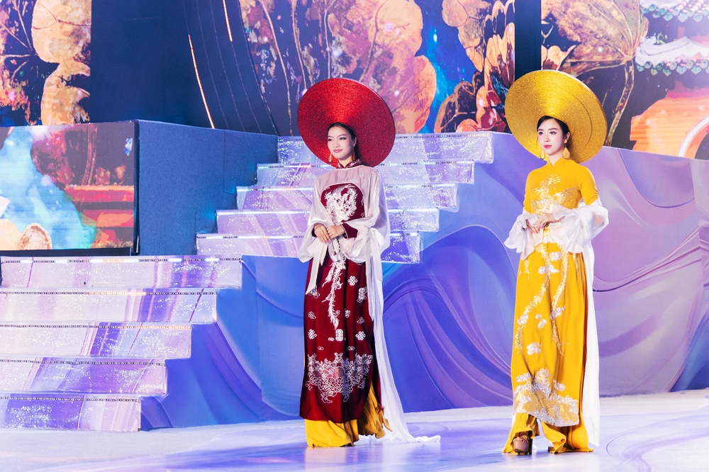 Vietnam Beauty Fashion Fest: Đạo diễn Hoàng Nhật Nam cùng dàn sao Việt tôn vinh áo dài - Ảnh 5.