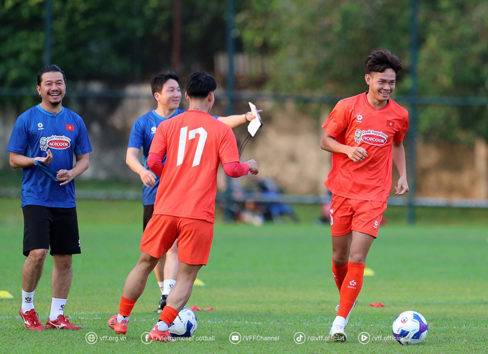 Tiêu điểm: Xây tương lai từ vòng loại Asian Cup 2027 - Ảnh 1.