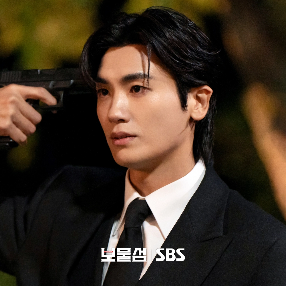 'Buried Hearts' tập 7: Park Hyung Sik chuẩn bị cho một cuộc chiến căng thẳng - Ảnh 3.