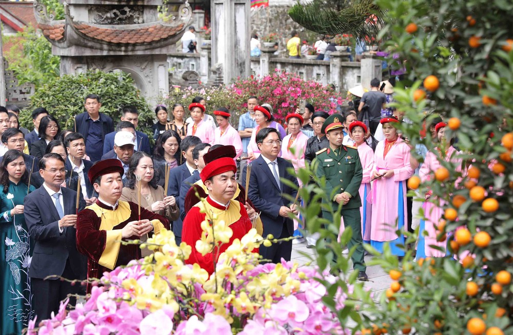 Lễ hội Tây Thiên 2025: Tri ân công đức của Quốc Mẫu Lăng Thị Tiêu - Ảnh 2.