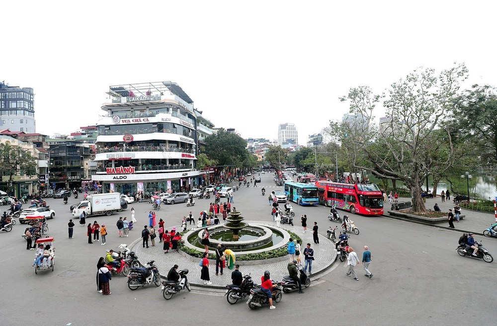 Quận Hoàn Kiếm đề xuất chủ trương đầu tư dự án mở rộng Quảng trường Đông Kinh Nghĩa Thục - Ảnh 4.