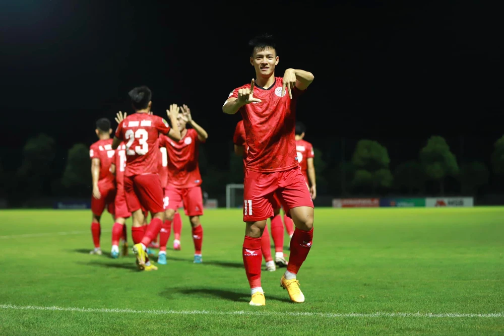 Sút tung lưới ông lớn châu Á, sao U22 Việt Nam 'tặng quà' con gái và tạo cú hích cho SEA Games 33 - Ảnh 3.