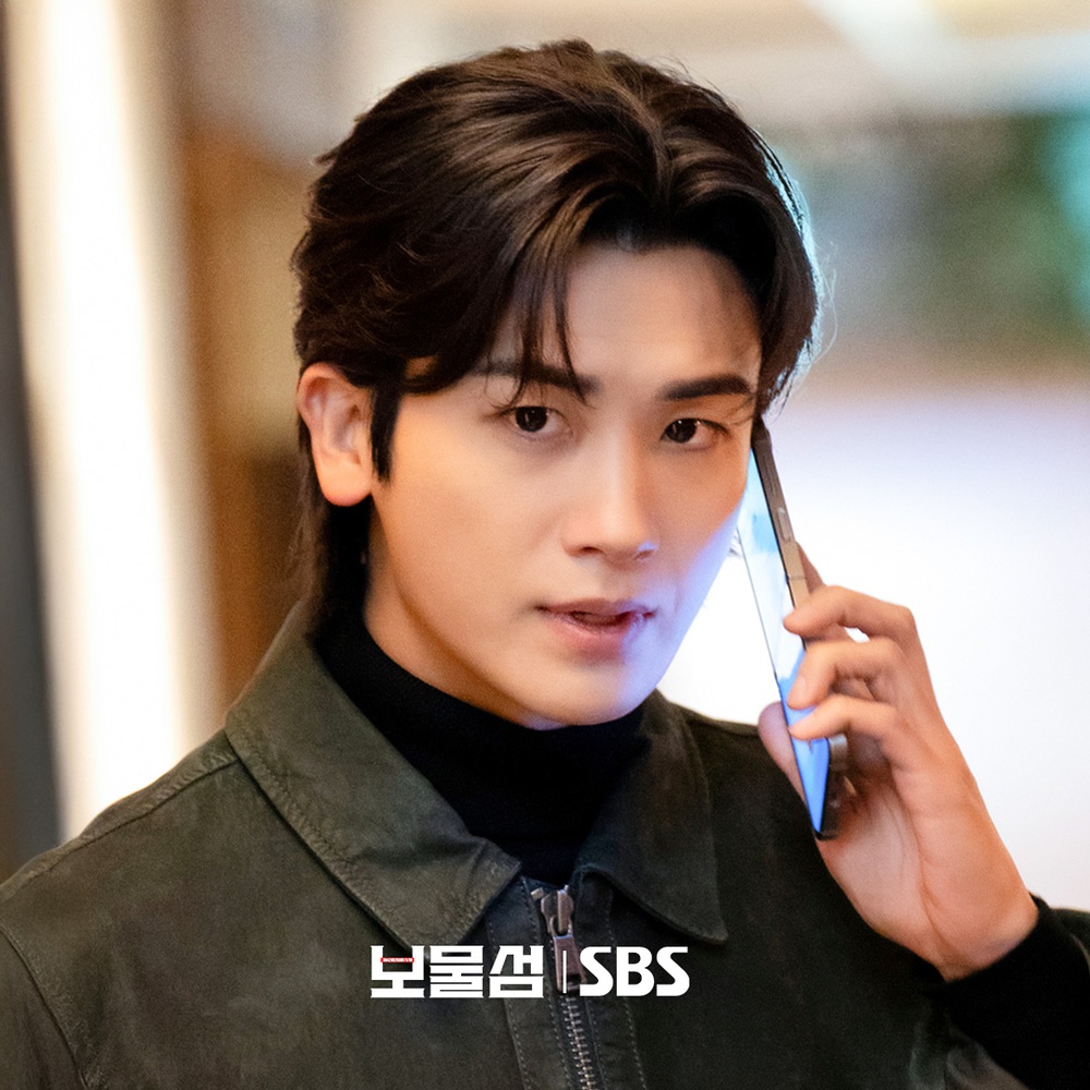 'Buried Hearts' tập 9: Park Hyung Sik thách thức táo bạo Heo Joon Ho - Ảnh 1.