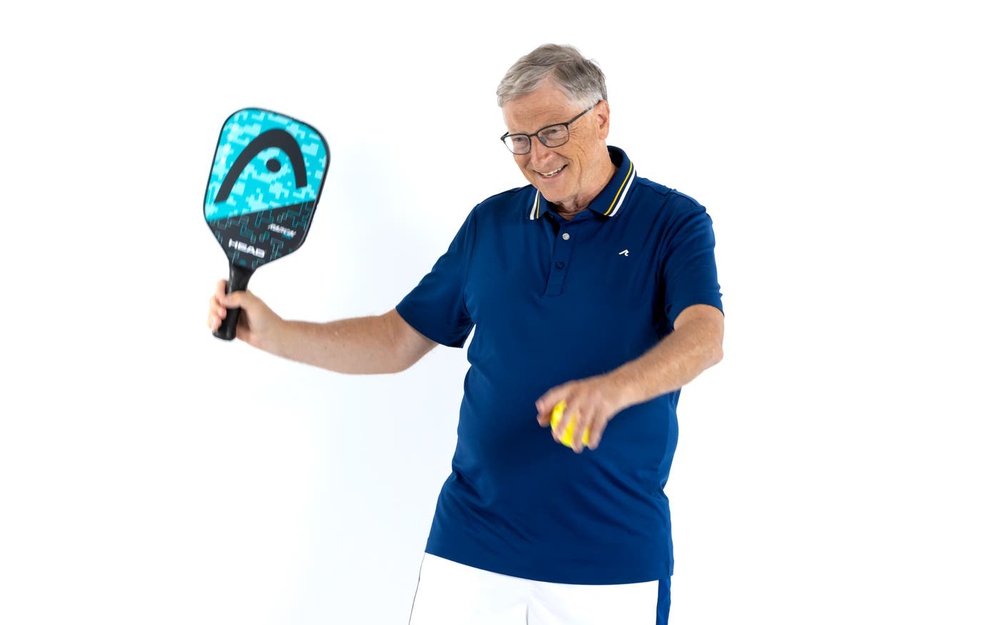 Tỷ phú Bill Gates và 50 năm gắn bó với pickleball - Ảnh 1.