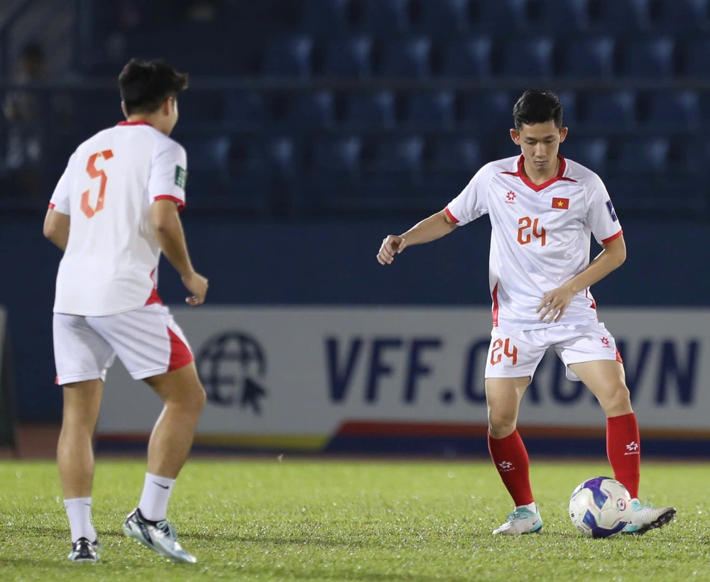 TRỰC TIẾP bóng đá Việt Nam vs Lào (2-0): Văn Vĩ nhân đôi cách biệt - Ảnh 6.