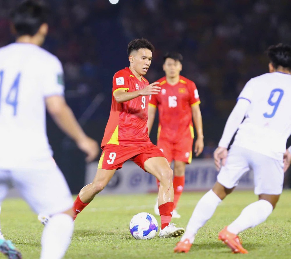 Thay Quang Hải, Minh Khoa có cơ hội tỏa sáng trên tuyển Việt Nam - Ảnh 2.