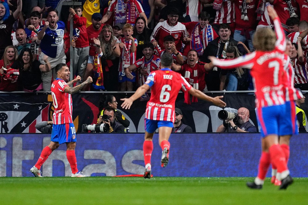 Atletico cũng biết chiến thắng ở phút cuối - Ảnh 1.