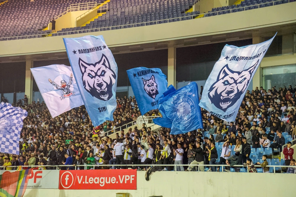 Giải cứu V-League  - Ảnh 1.