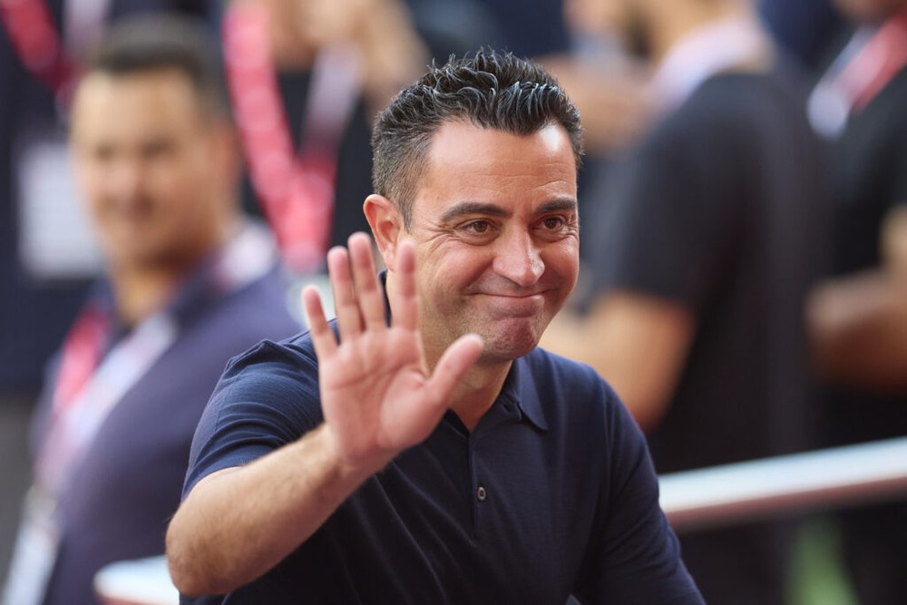 Xavi thay Xabi Alonso làm HLV Bayer Leverkusen?