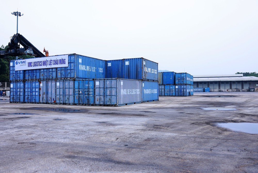 Thủ tướng chỉ đạo đẩy nhanh tiến độ dự án đường sắt Lào Cai - Hà Nội - Hải Phòng - Ảnh 3. Thủ tướng chỉ đạo đẩy nhanh tiến độ dự án đường sắt Lào Cai - Hà Nội - Hải Phòng - Ảnh 3.