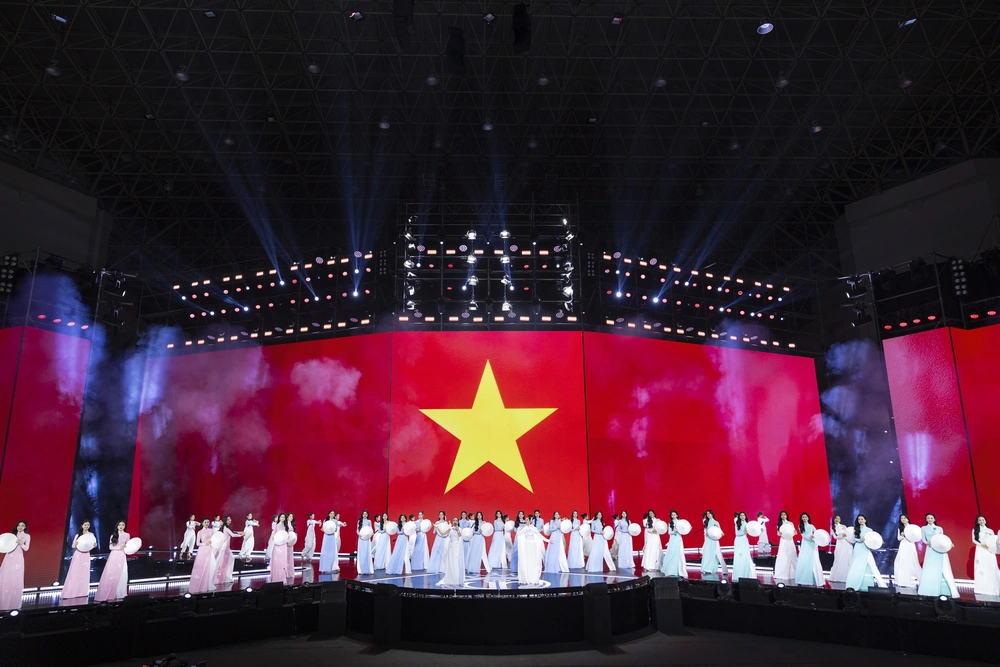 Công bố top 25 Hoa hậu Việt Nam 2024: Chính thức lộ diện 25 người đẹp tranh ngôi vị Hoa hậu Việt Nam 2024 - Ảnh 2. Công bố top 25 Hoa hậu Việt Nam 2024: Chính thức lộ diện 25 người đẹp tranh ngôi vị Hoa hậu Việt Nam 2024 - Ảnh 2.