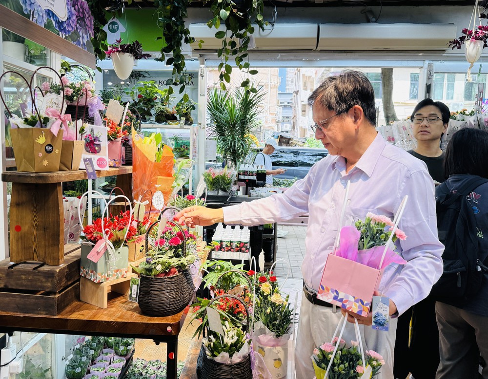Nhộn nhịp không khí Ngày của Mẹ tại Hong Kong (Trung Quốc) - Ảnh 1. Nhộn nhịp không khí Ngày của Mẹ tại Hong Kong (Trung Quốc) - Ảnh 1.