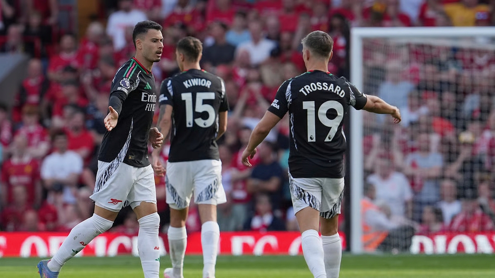 Arsenal: Hat-trick á quân hay tệ hơn? - Ảnh 1.