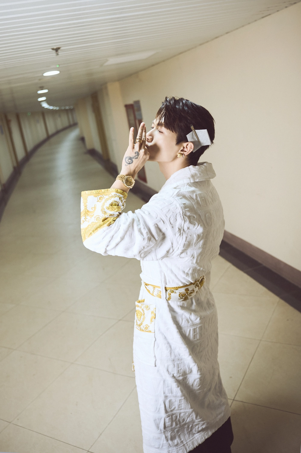 Anh Tú Atus phủ đồ hiệu trong 6 đêm concert Anh Trai “Say Hi” - Ảnh 1. Anh Tú Atus phủ đồ hiệu trong 6 đêm concert Anh Trai “Say Hi” - Ảnh 1.