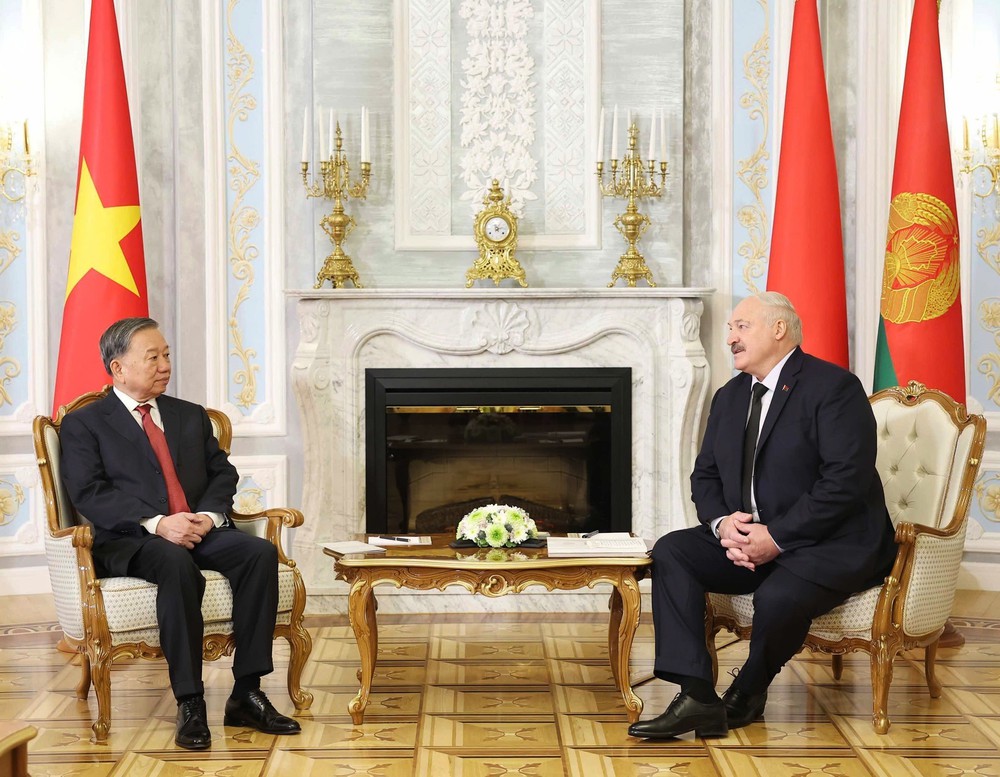 Tổng Bí thư Tô Lâm hội đàm với Tổng thống Belarus - Ảnh 2.