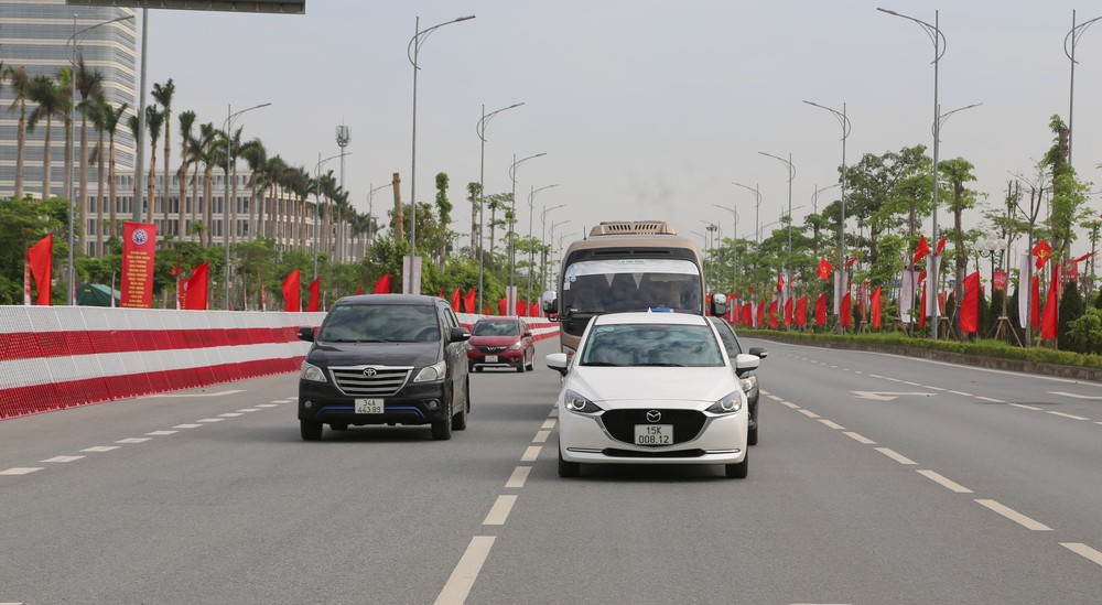 Gắn biển tuyến đường mang tên đồng chí Đỗ Mười tại Hải Phòng - Ảnh 2.
