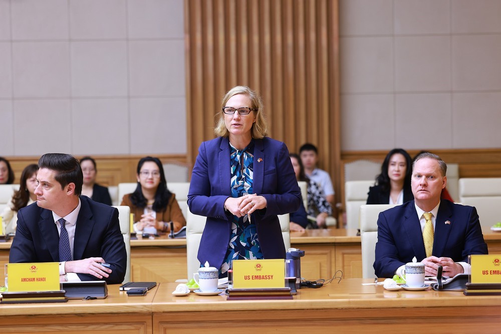 Thủ tướng Phạm Minh Chính làm việc với cộng đồng doanh nghiệp Hoa Kỳ tại Việt Nam - Ảnh 10.