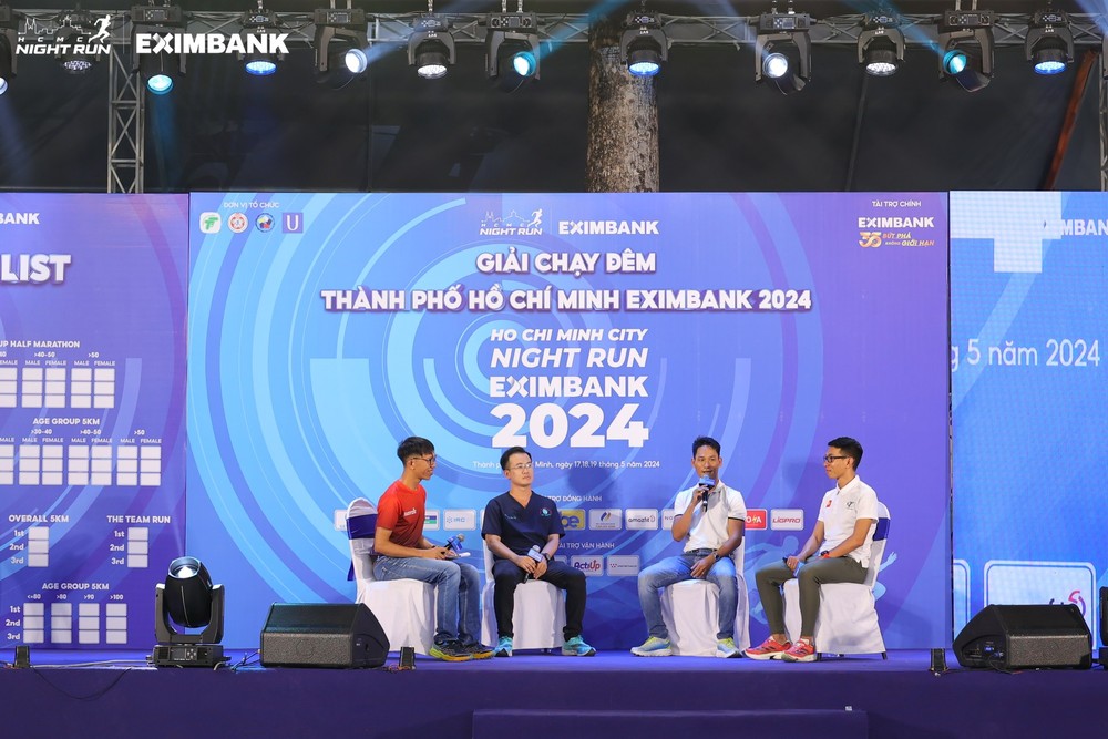 Giải chạy đêm TP.HCM Eximbank 2025 trở lại với diện mạo mới - Ảnh 1. Giải chạy đêm TP.HCM Eximbank 2025 trở lại với diện mạo mới - Ảnh 1.