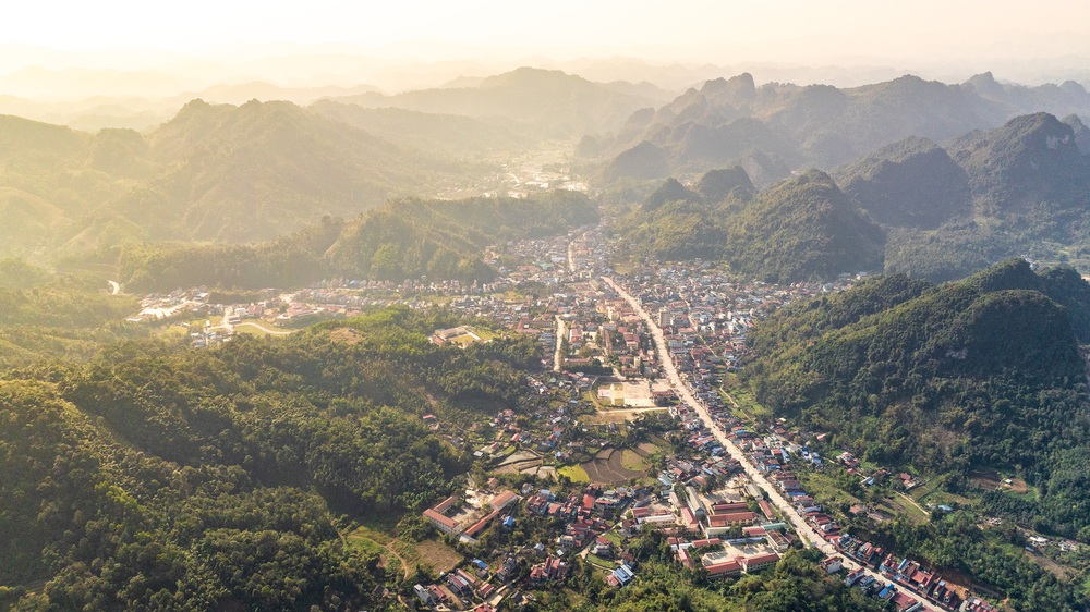 Chợ Đồn: Viên ngọc xanh giữa núi rừng Đông Bắc - Ảnh 1.
