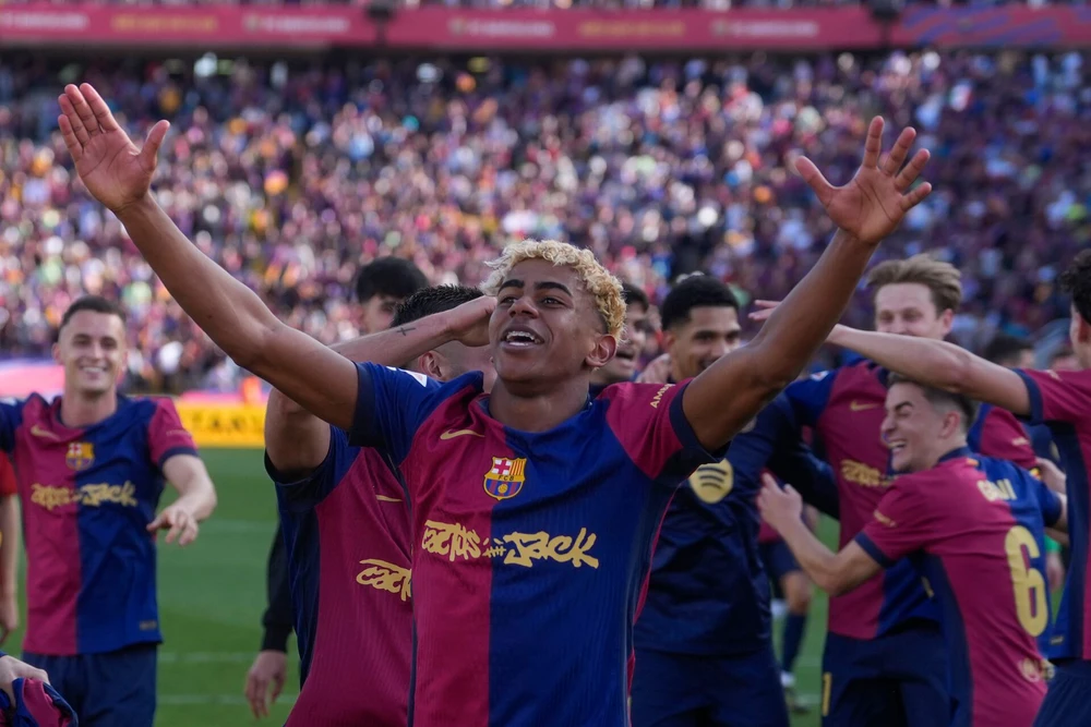 Barca của Yamal sẽ là Dream Team 3.0 - Ảnh 1.