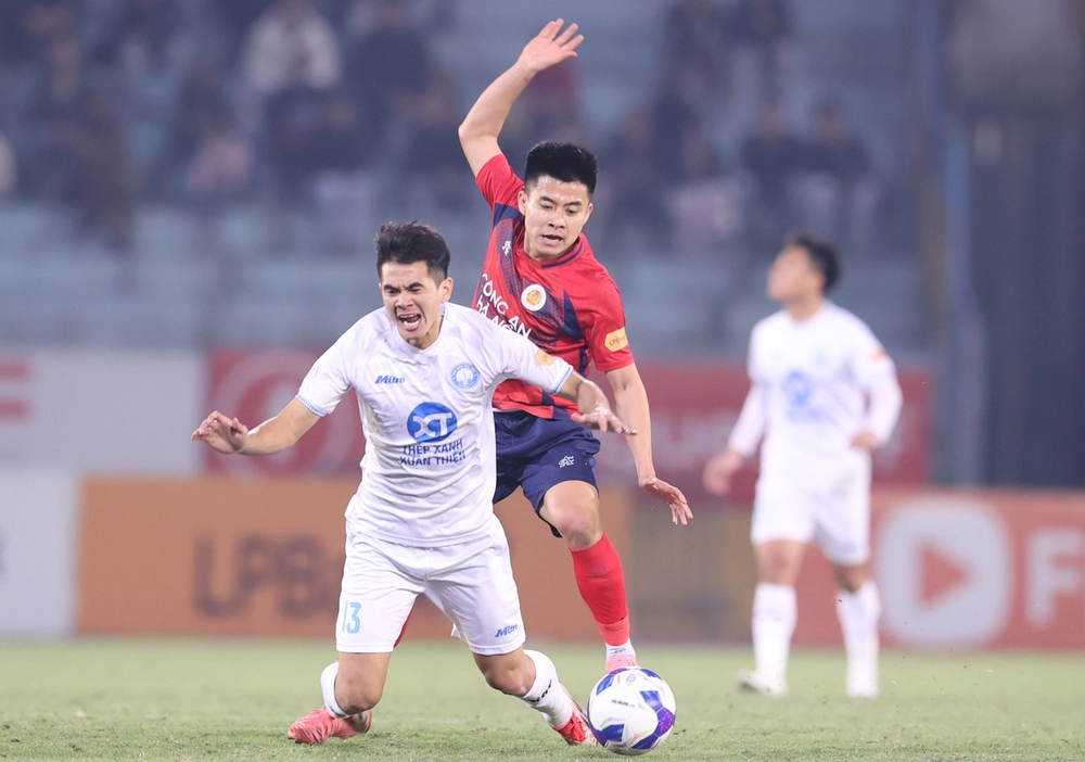 Đối thoại cuối tuần - Chuyên gia Đoàn Minh Xương: “V-League còn nhiều nghịch lý” - Ảnh 1.
