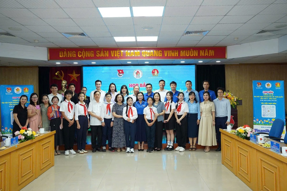 &quot;Món quà nhỏ&quot; dành cho những Cháu ngoan Bác Hồ của NTK Yến Ngô - Ảnh 3.
