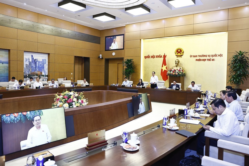 Bế mạc Phiên họp thứ 45 của Ủy ban Thường vụ Quốc hội - Ảnh 2.