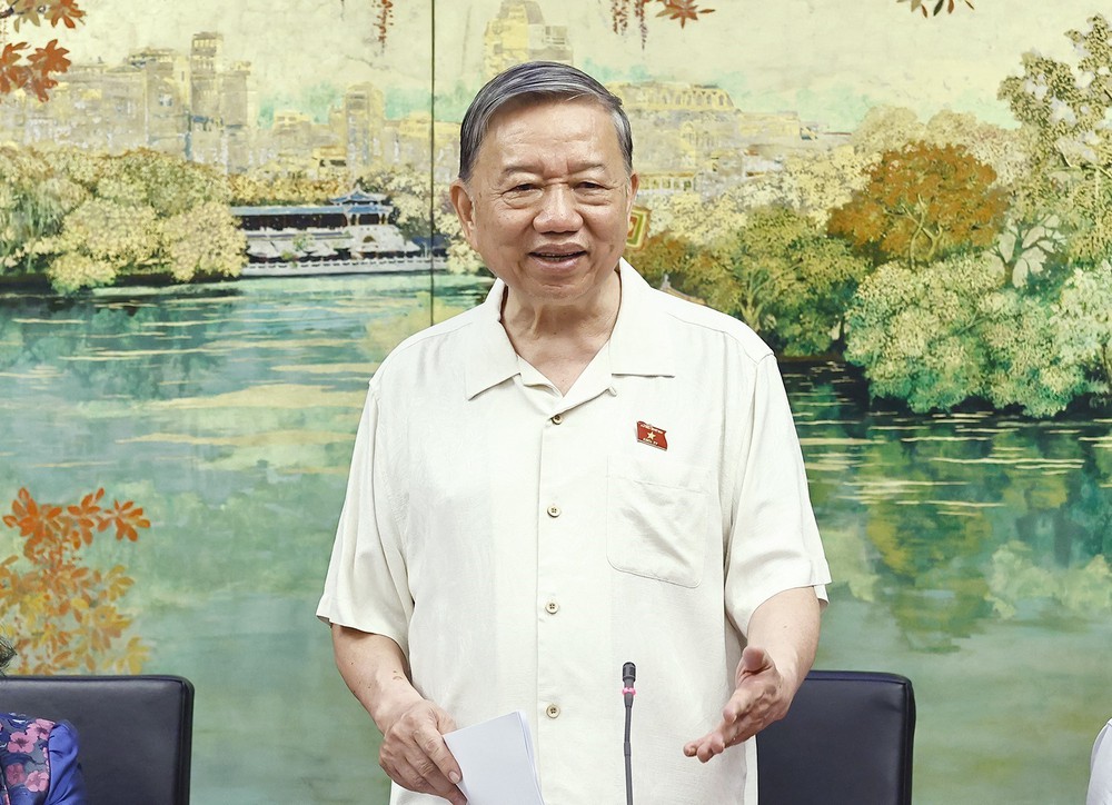 Tổng Bí thư Tô Lâm: Quốc tịch hay hộ chiếu là những điều thiêng liêng - Ảnh 1.