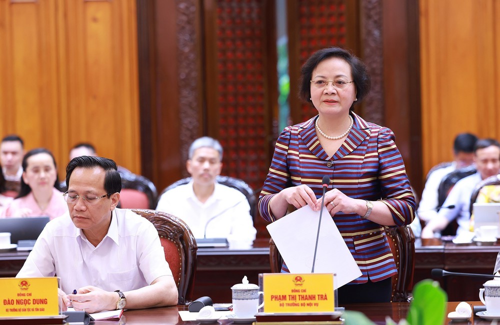 Thủ tướng họp triển khai kế hoạch khi thực hiện mô hình tổ chức chính quyền địa phương 02 cấp - Ảnh 7.