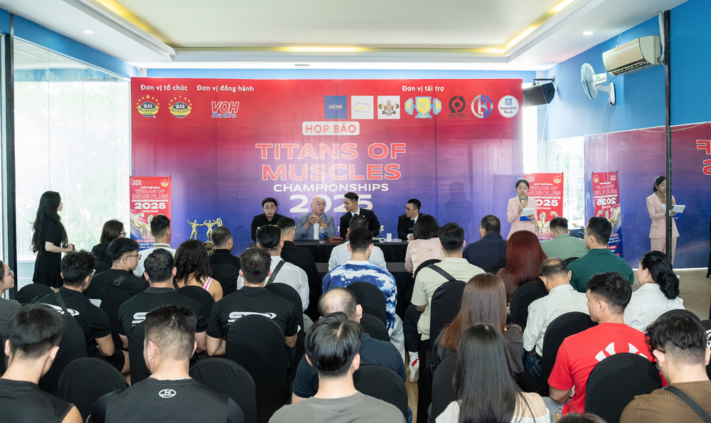 Hàng trăm lực sĩ tranh tài ở đấu trường thể hình danh giá - Ảnh 2.