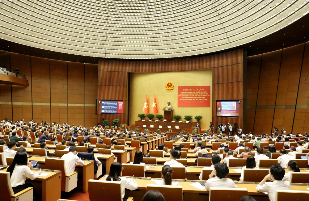 Hội nghị toàn quốc quán triệt, triển khai Nghị quyết 66 và Nghị quyết 68 của Bộ Chính trị - Ảnh 1.
