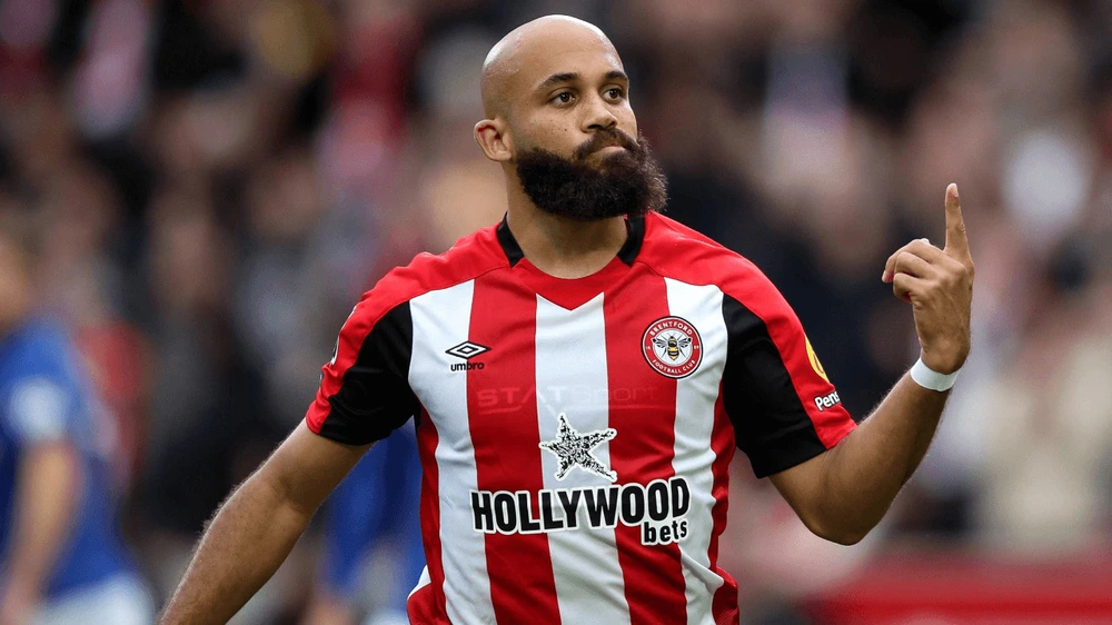 Tin chuyển nhượng ngày 19/5: MU ra giá 54 triệu bảng cho sao Brentford; Chelsea và Liverpool tranh tiền đạo Leipzig - Ảnh 4.
