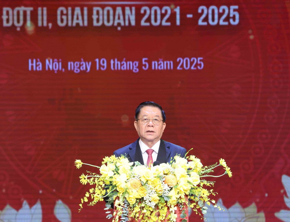 Lễ trao giải thưởng các tác phẩm về học và làm theo Chủ tịch Hồ Chí Minh - Ảnh 1.