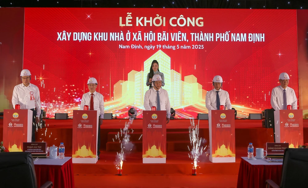 Khởi công, khánh thành nhiều công trình chào mừng Ngày sinh Chủ tịch Hồ Chí Minh - Ảnh 1.