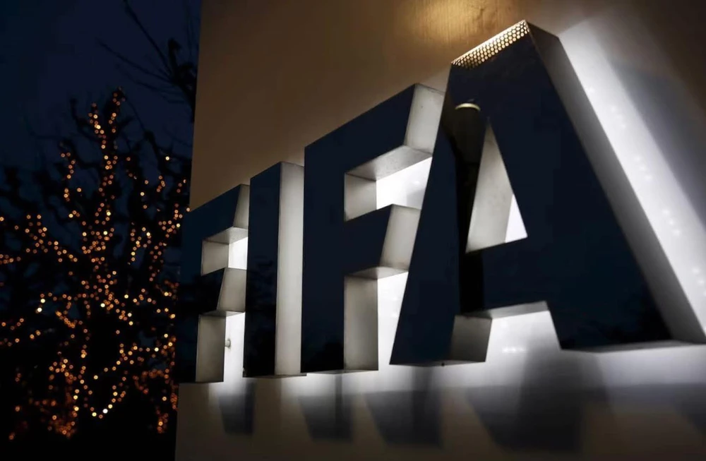 Tin nóng bóng đá Việt Nam hôm nay 3/5: Phản ứng của VFF về án kỷ luật FIFA đối với CLB Phú Thọ; Sao Việt kiều vắng mặt khi nữ TP.HCM đá bán kết AFC Champions League - Ảnh 1. Tin nóng bóng đá Việt Nam hôm nay 3/5: Phản ứng của VFF về án kỷ luật FIFA đối với CLB Phú Thọ; Sao Việt kiều vắng mặt khi nữ TP.HCM đá bán kết AFC Champions League - Ảnh 1.