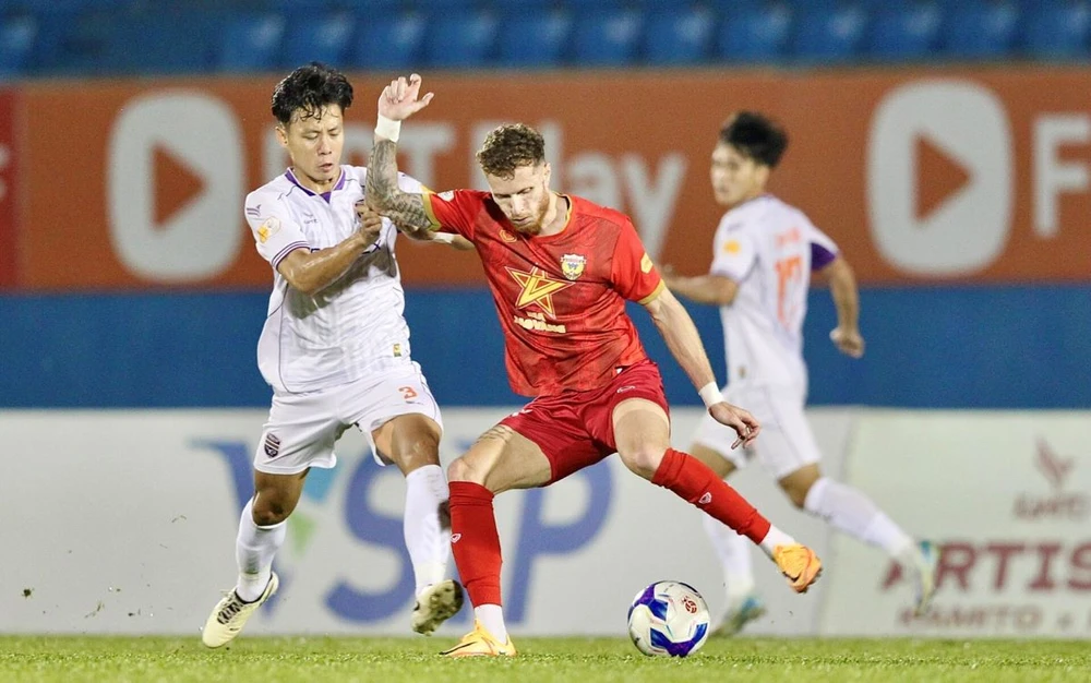 Lịch thi đấu bóng đá hôm nay 3/5: Trực tiếp Hà Tĩnh vs Bình Dương, Hải Phòng vs SLNA - Ảnh 1.