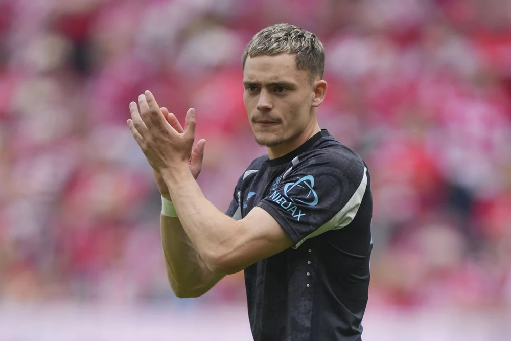 Tin chuyển nhượng hôm nay 20/5: Arsenal dẫn đầu cuộc đua giành tiền đạo ghi 96 bàn; MU nhắm mua cầu thủ 22 tuổi - Ảnh 3.
