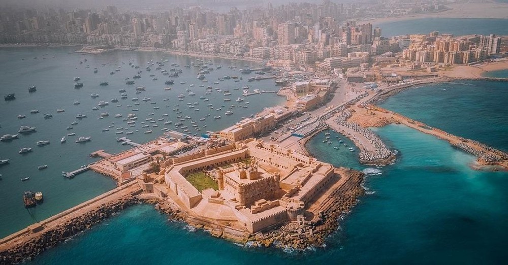 Ai Cập xem xét xây dựng bảo tàng dưới nước ở Alexandria - Ảnh 2. Ai Cập xem xét xây dựng bảo tàng dưới nước ở Alexandria - Ảnh 2.