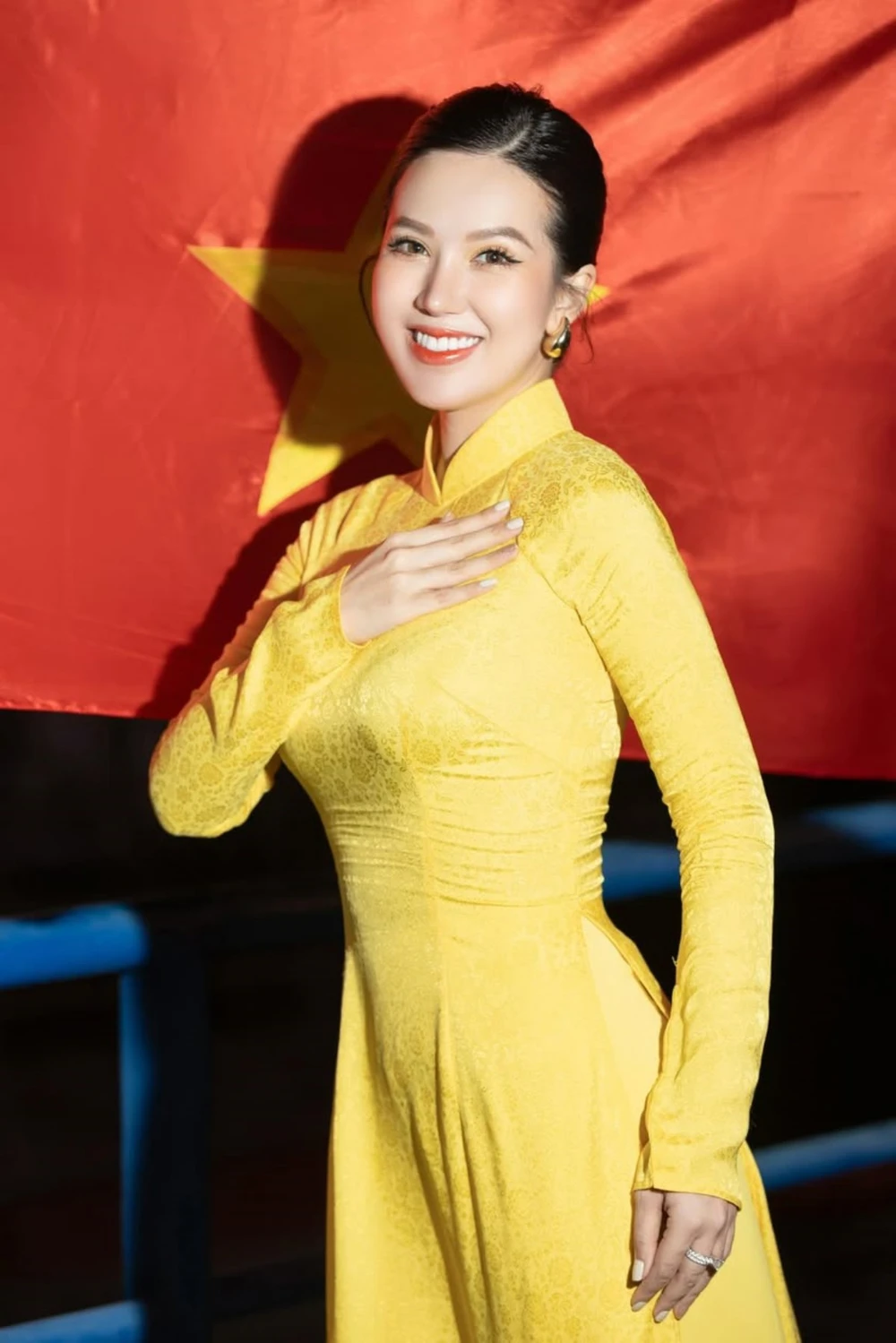 Thu Hà sang Đài Loan dẫn chung kết Hoa hậu Quốc tế - Ảnh 3.