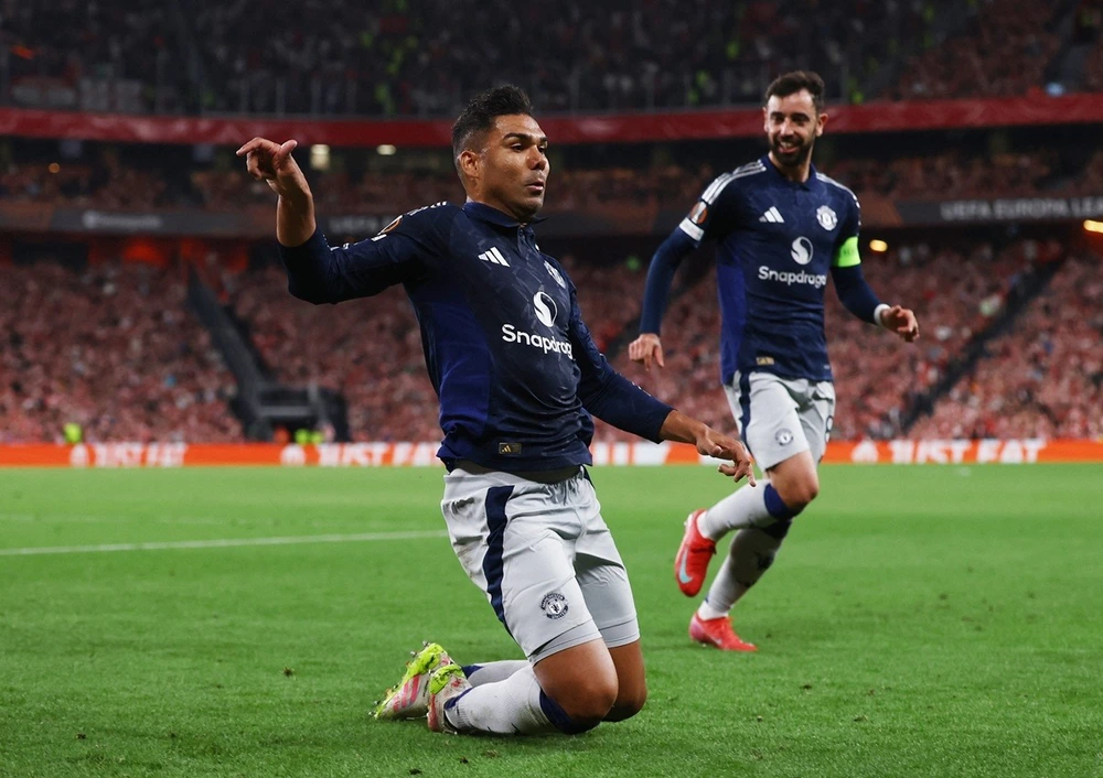 Với 5 lần vô địch châu Âu, đừng ngạc nhiên nếu Casemiro giúp MU giành Europa League - Ảnh 2. Với 5 lần vô địch châu Âu, đừng ngạc nhiên nếu Casemiro giúp MU giành Europa League - Ảnh 2.