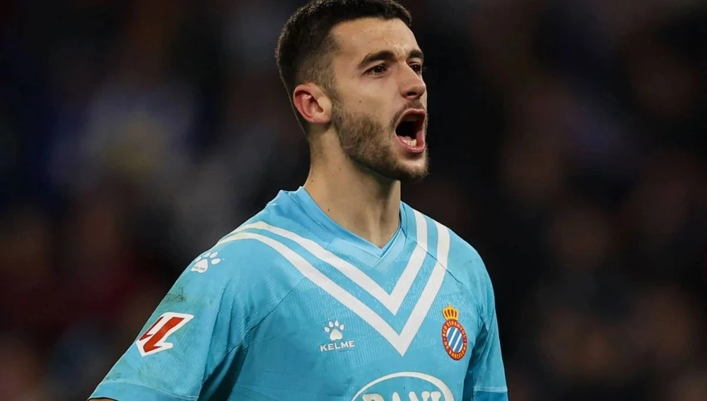 Tin chuyển nhượng ngày 21/5: Barca nhắm ngôi sao tấn công Liverpool; 'sát thủ' Ligue 1 nhận cảnh báo trước tin đồn gia nhập MU - Ảnh 5. Tin chuyển nhượng ngày 21/5: Barca nhắm ngôi sao tấn công Liverpool; 'sát thủ' Ligue 1 nhận cảnh báo trước tin đồn gia nhập MU - Ảnh 5.