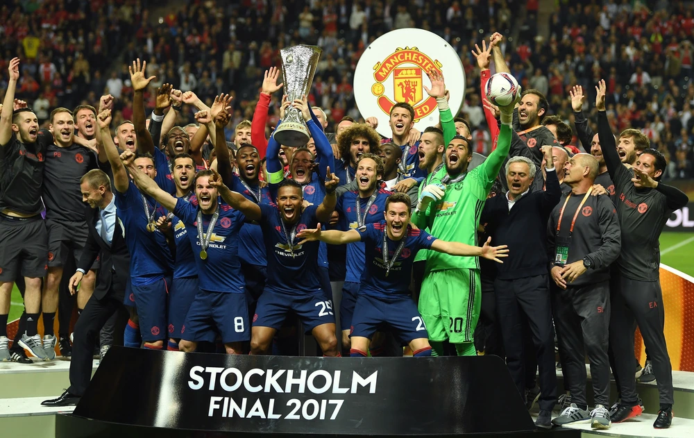 Các trận chung kết Europa League của MU: Vinh quang của Mourinho, nỗi đau của Solskjaer - Ảnh 1.