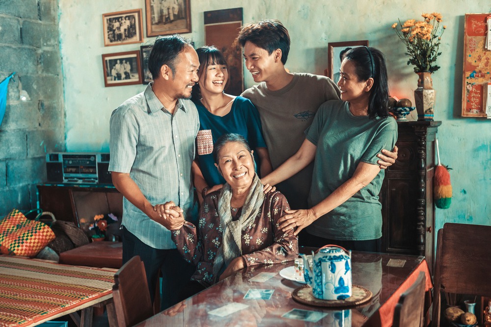 &quot;Lật mặt 8&quot; không phải bước lùi và những ý đồ ẩn giấu của Lý Hải - Ảnh 6.